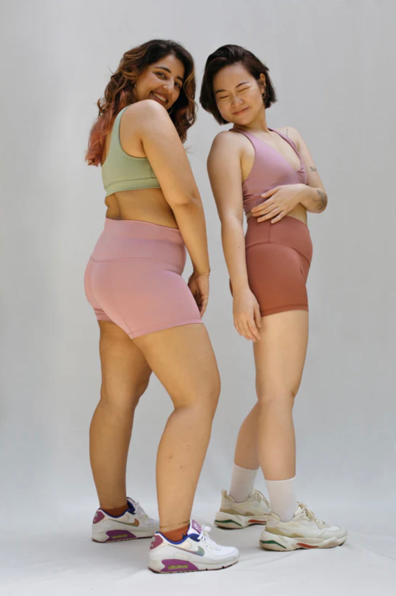 In My Element Shorts - Wisteria
